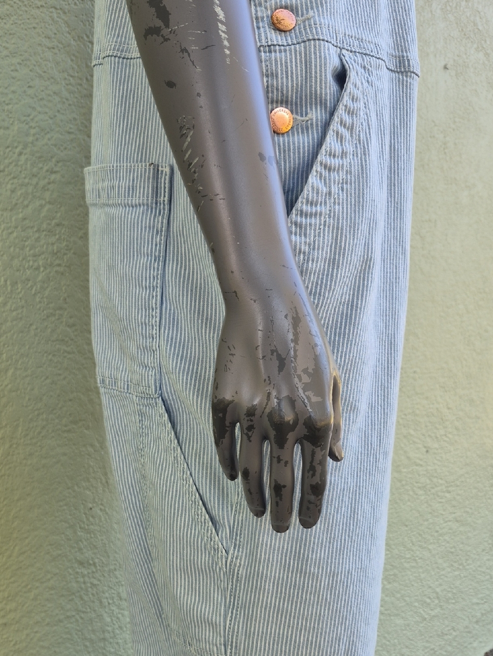 Universal Thread (Vietnam) Women's Railroad Striped Overalls/Metal Accents - Picture 4 of 16